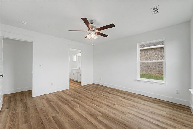 1090 Garrett Lane, Centerton, AR 72719