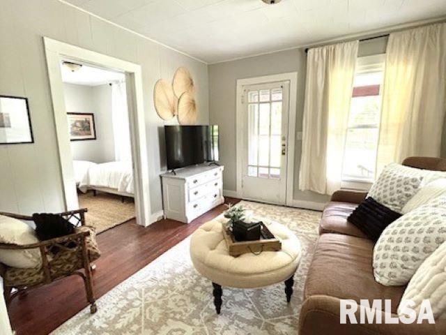 2571 S ILLINOIS Avenue, Carbondale, IL 62901