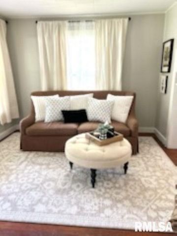 2571 S ILLINOIS Avenue, Carbondale, IL 62901