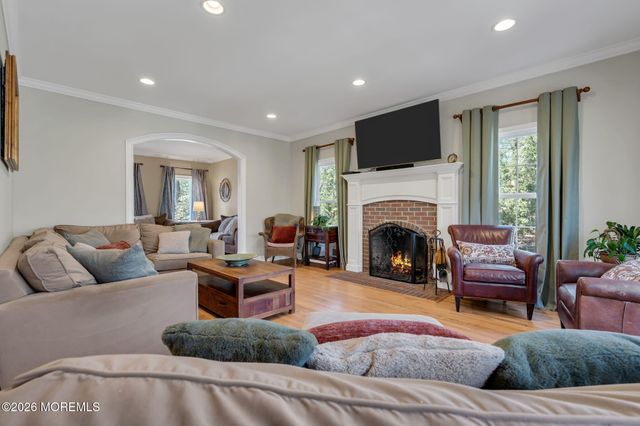 37 Olivia Way, Jackson, NJ 08527