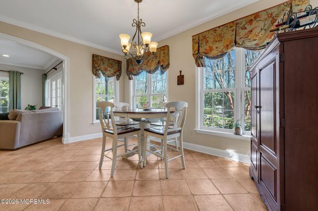 37 Olivia Way, Jackson, NJ 08527