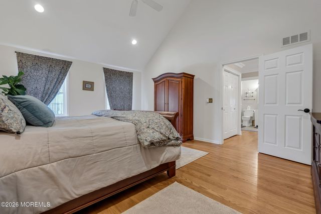 37 Olivia Way, Jackson, NJ 08527