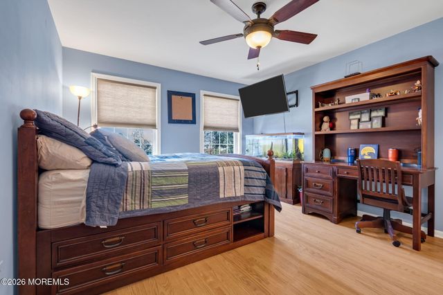 37 Olivia Way, Jackson, NJ 08527