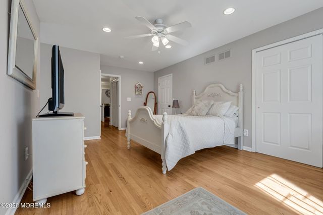 37 Olivia Way, Jackson, NJ 08527