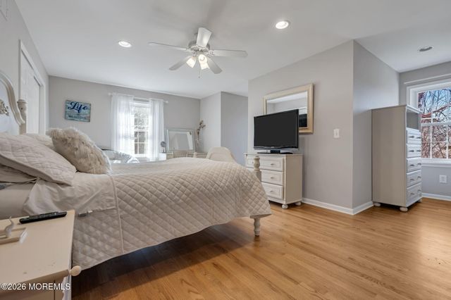 37 Olivia Way, Jackson, NJ 08527