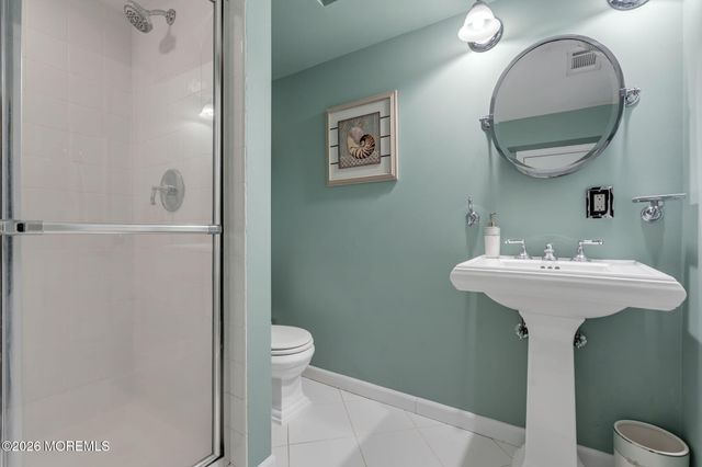 37 Olivia Way, Jackson, NJ 08527