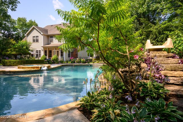 37 Olivia Way, Jackson, NJ 08527