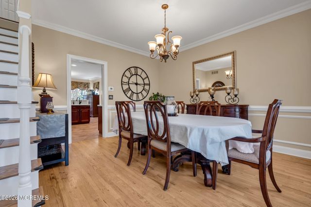 37 Olivia Way, Jackson, NJ 08527