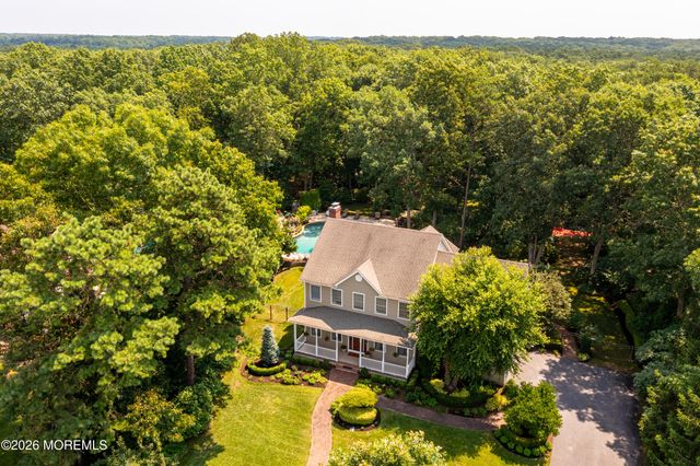 37 Olivia Way, Jackson, NJ 08527