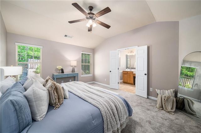 1766 Oakbrook Lane NW 9, Kennesaw, GA 30152