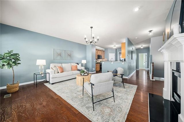 1766 Oakbrook Lane NW 9, Kennesaw, GA 30152
