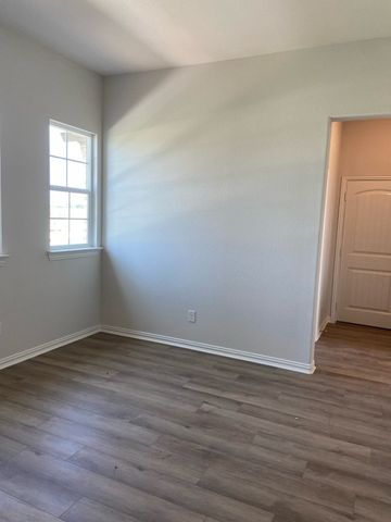 78 Aurora Avenue, Valley View, TX 76272