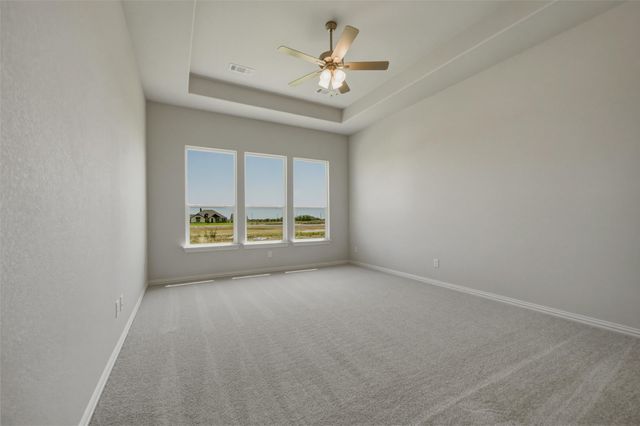 78 Aurora Avenue, Valley View, TX 76272
