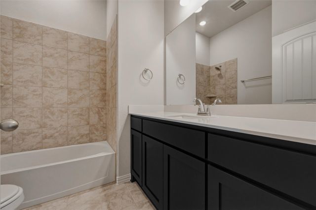 78 Aurora Avenue, Valley View, TX 76272