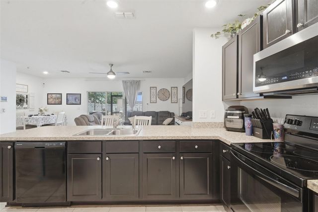 9017 ALBA LANE, Kissimmee, FL 34747