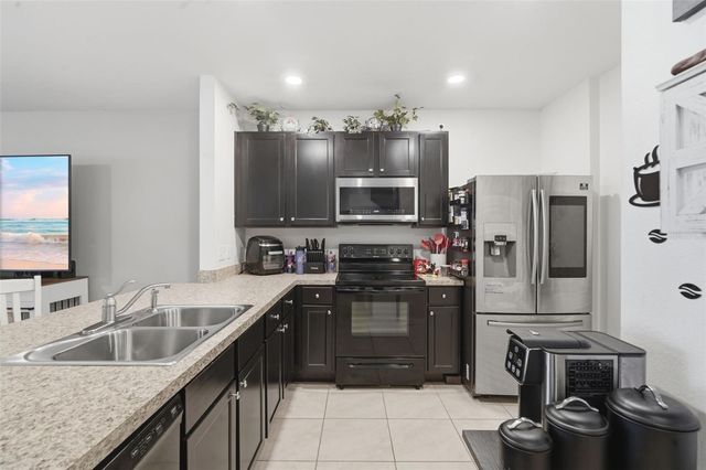 9017 ALBA LANE, Kissimmee, FL 34747