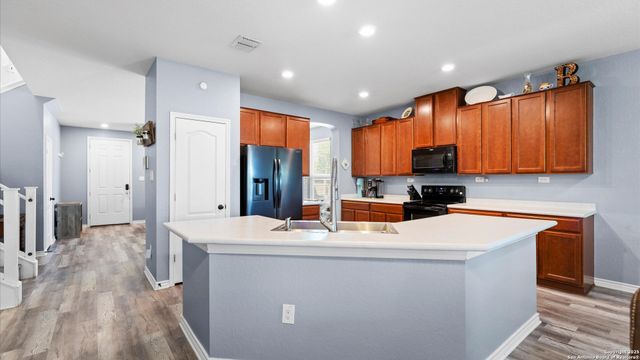 9458 Copperway, Converse, TX 78109