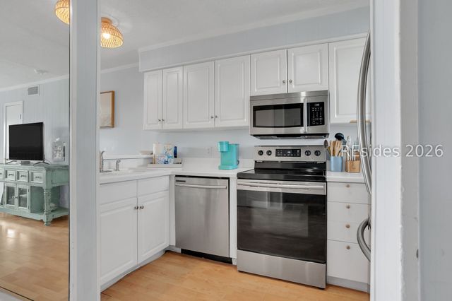 663 William Hilton Pkwy Apt 1410, Hilton Head Island, SC 29928