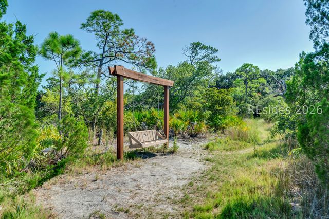 663 William Hilton Pkwy Apt 1410, Hilton Head Island, SC 29928