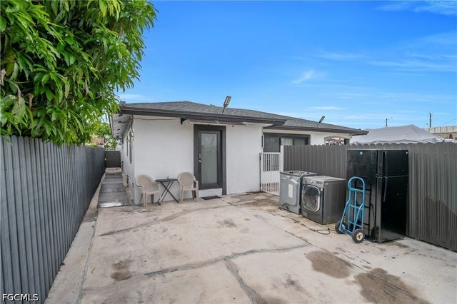 7929 NW 36 CT, Miami, FL 33147