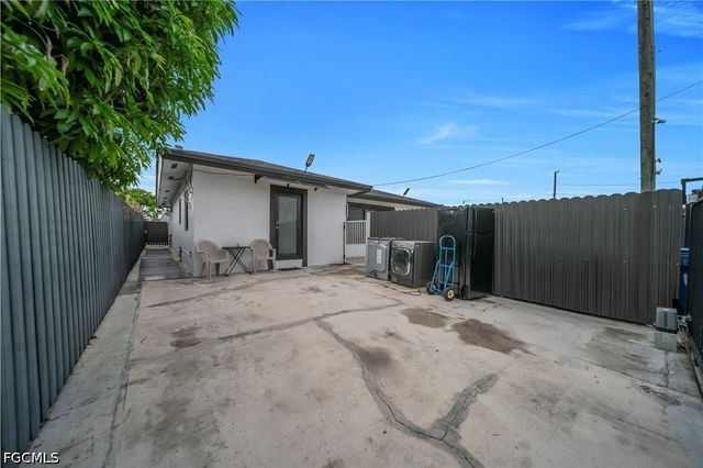 7929 NW 36 CT, Miami, FL 33147