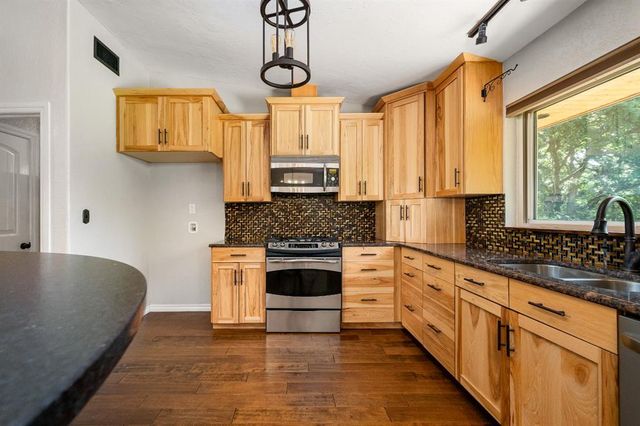 5924 Alameda Street, Norman, OK 73026