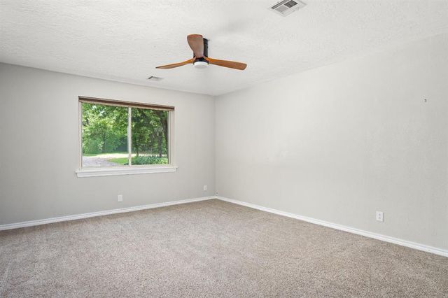5924 Alameda Street, Norman, OK 73026