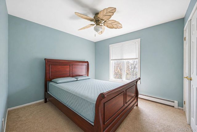 810 Anthony Drive, Lindenhurst, NY 11757