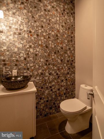 20 S LETITIA STREET #3B, Philadelphia, PA 19106