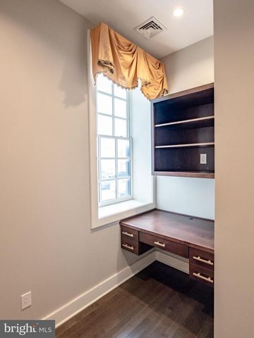 20 S LETITIA STREET #3B, Philadelphia, PA 19106