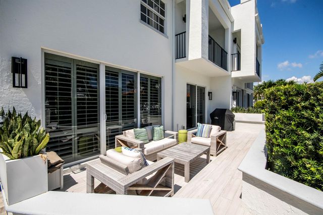 2245 Monet Road, North Palm Beach, FL 33410