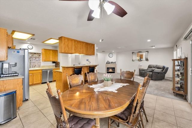 8514 Barberry Avenue, Yucca Valley, CA 92284