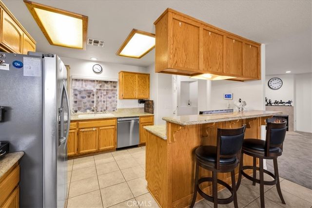 8514 Barberry Avenue, Yucca Valley, CA 92284