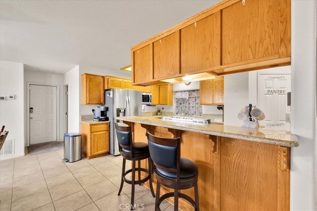 8514 Barberry Avenue, Yucca Valley, CA 92284