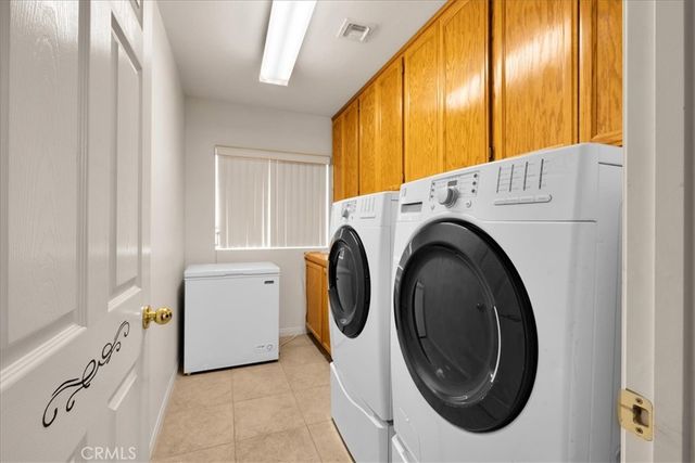 8514 Barberry Avenue, Yucca Valley, CA 92284