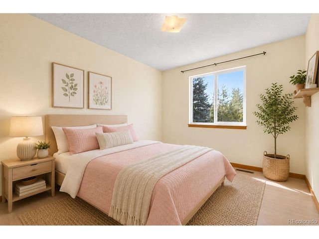 16114 E Iowa Ave, Aurora, CO 80017