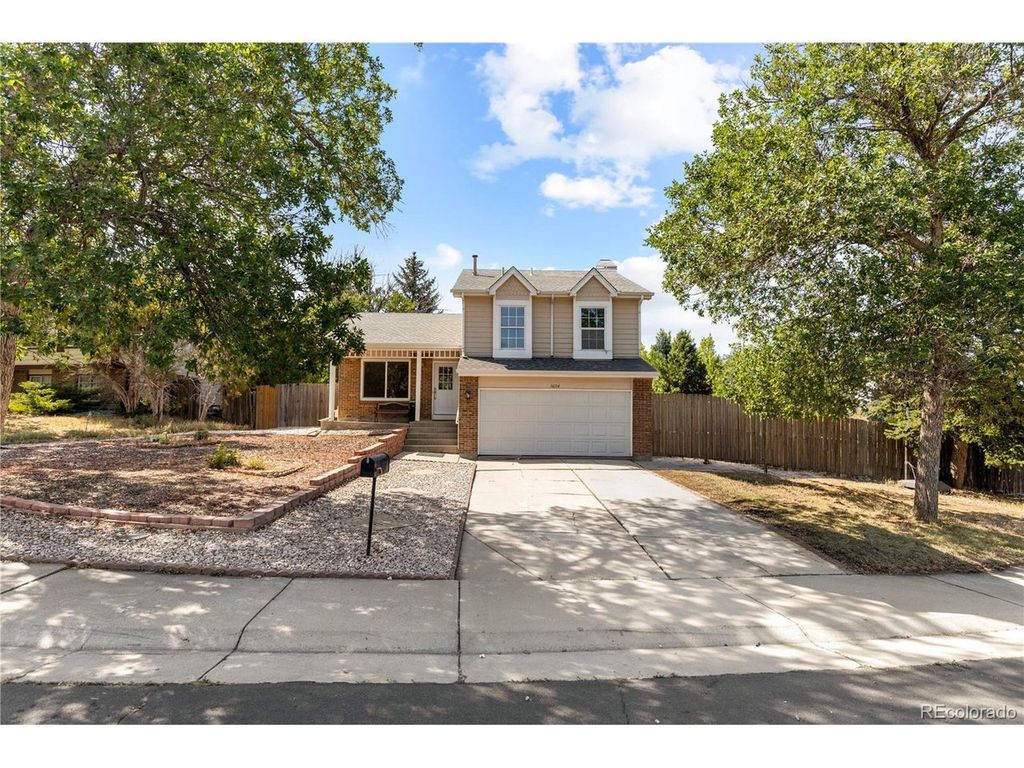 16114 E Iowa Ave, Aurora, CO 80017