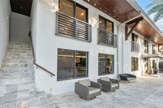 500 NE 14th Avenue, Fort Lauderdale, FL 33301