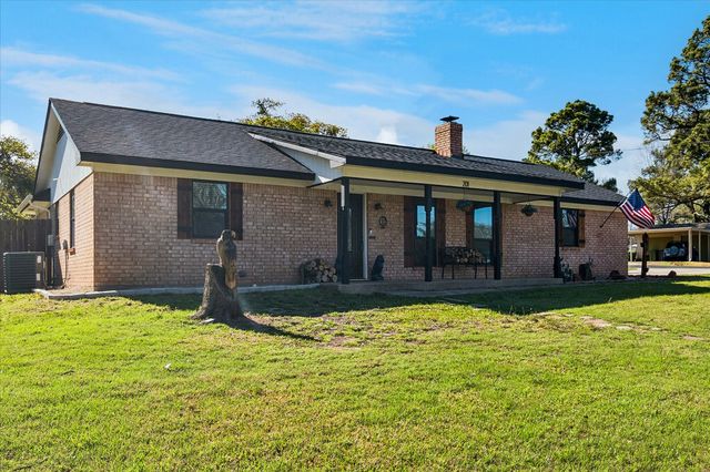 201 Hickory Lane, Hickory Creek, TX 75065