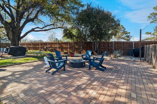 201 Hickory Lane, Hickory Creek, TX 75065