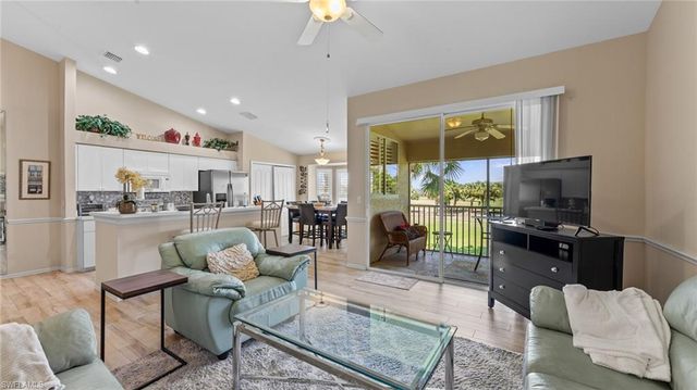 21361 Lancaster RUN 225, Estero, FL 33928