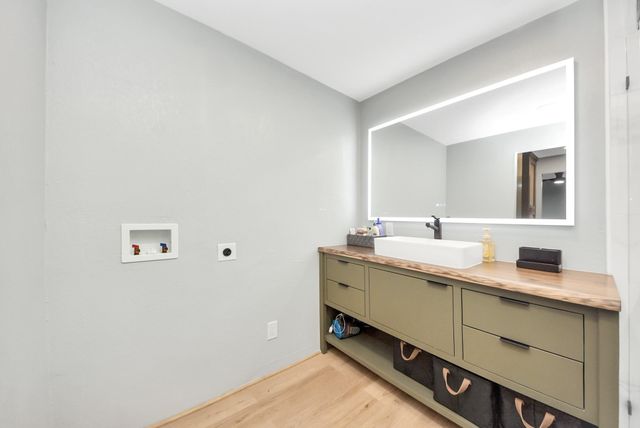 824 Wilkes Street, Houston, TX 77009