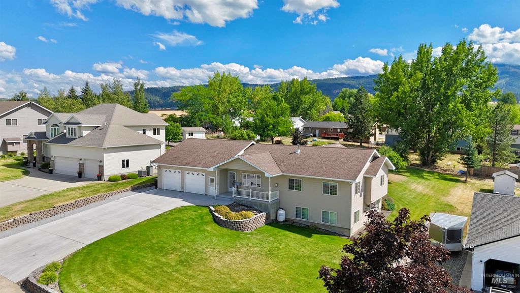 782 Elm Street, Grangeville, ID 83530