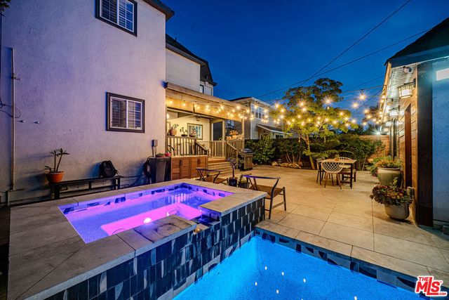 681 S Bronson Avenue, Los Angeles, CA 90005