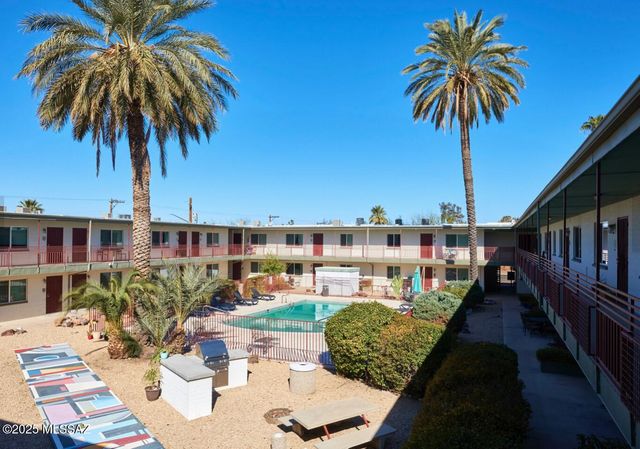 835 N 6th Ave Apt 18, Tucson, AZ 85705