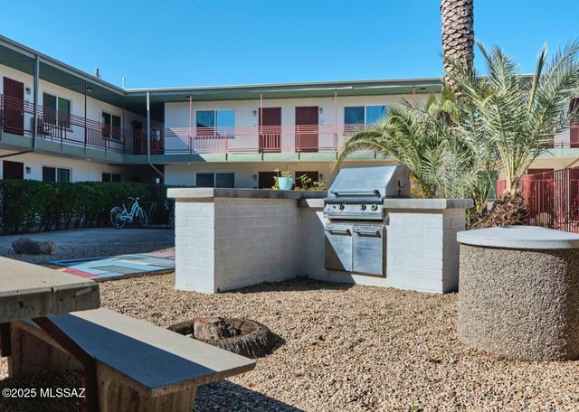 835 N 6th Ave Apt 18, Tucson, AZ 85705