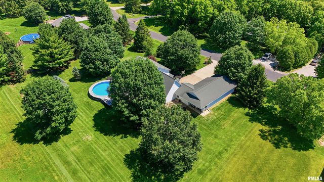 6209 N KILKENNY Drive, Edwards, IL 61528