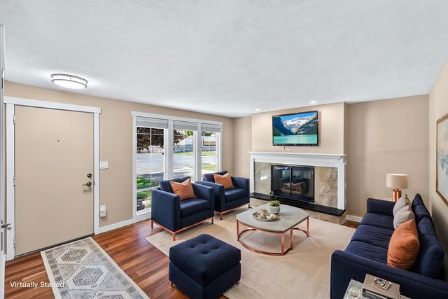 14405 E Sunnyside Dr, Spokane Valley, WA 99037