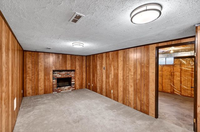 14405 E Sunnyside Dr, Spokane Valley, WA 99037