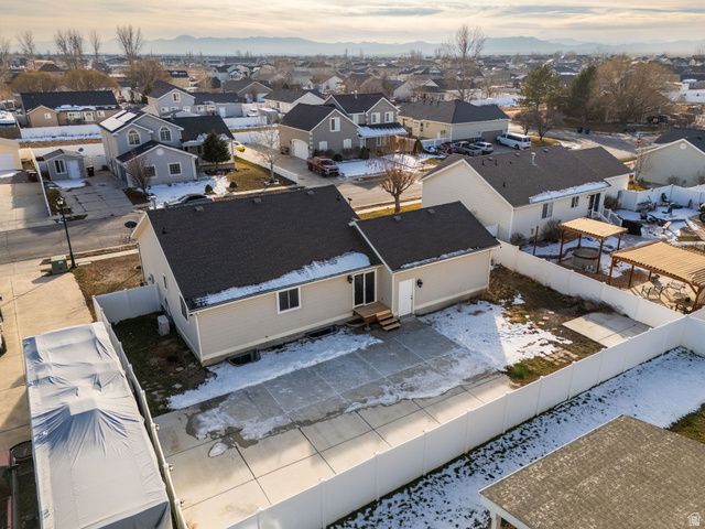 1335 E HARRIER ST, Eagle Mountain, UT 84005